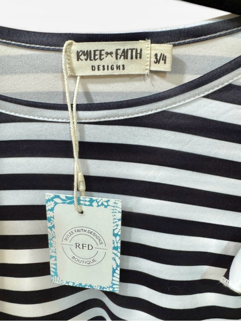 NWT Rylee Faith Designs Black White Stripe Flutter Sleeve Ghost Dress Girls 5/6 - Picture 4 of 6